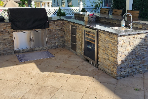 outdoor kitchen